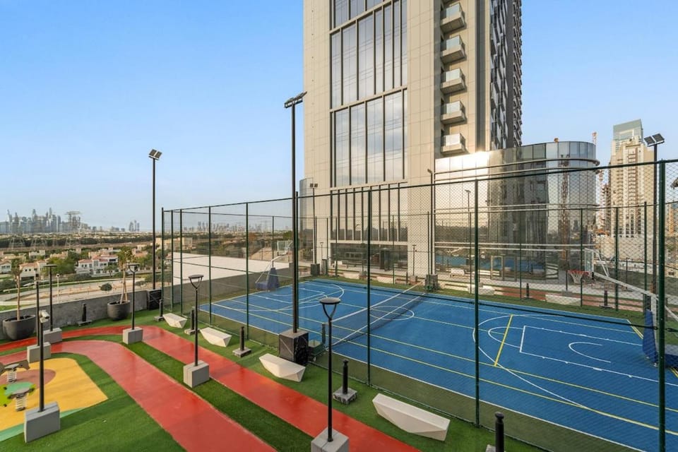 FIRST CLASS 1BR Calm City Living Cloud Tower Apartment in Dubai