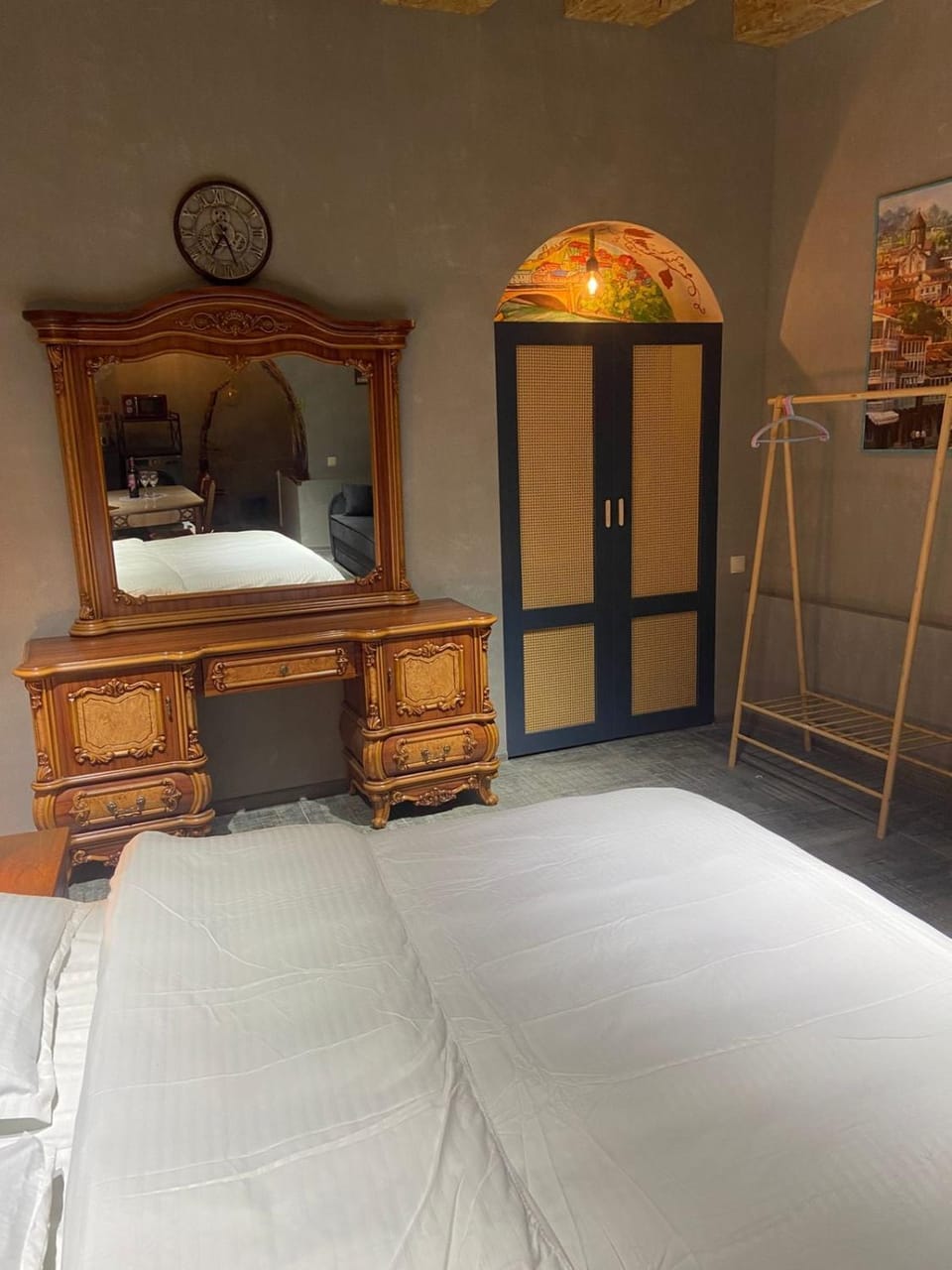 Bed, Photo of the whole room, Bedroom, wardrobe