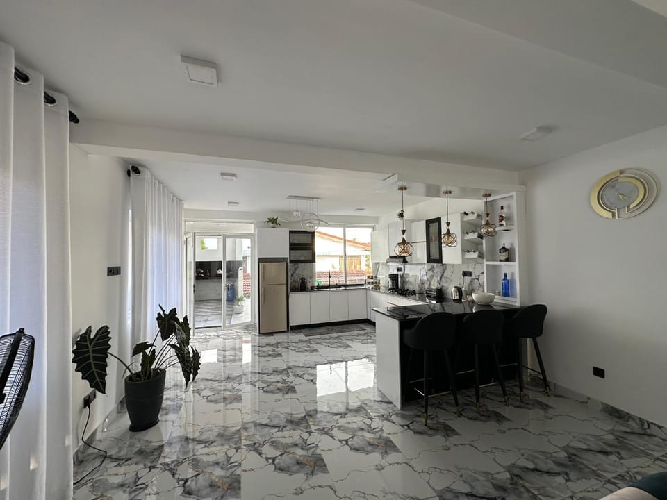 The calm villa Apartment in Central Province