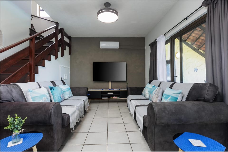 Living room, air conditioner