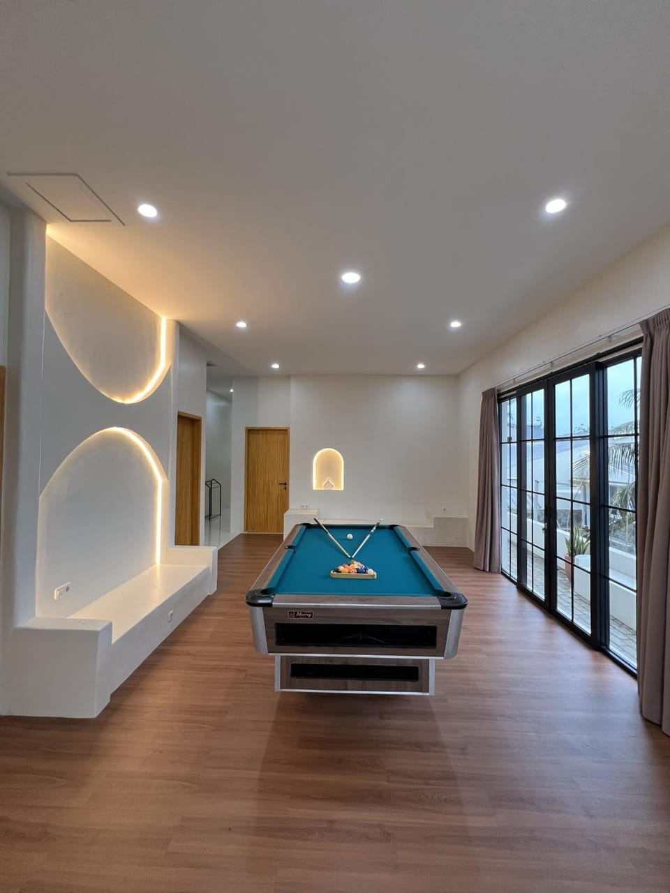 Billiard