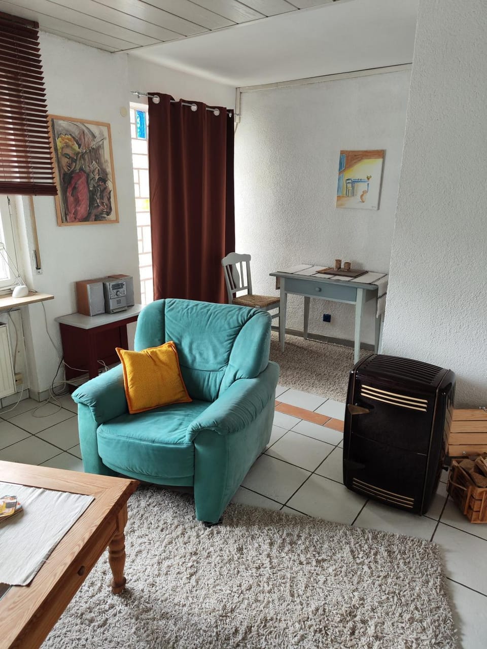 Property building, Living room