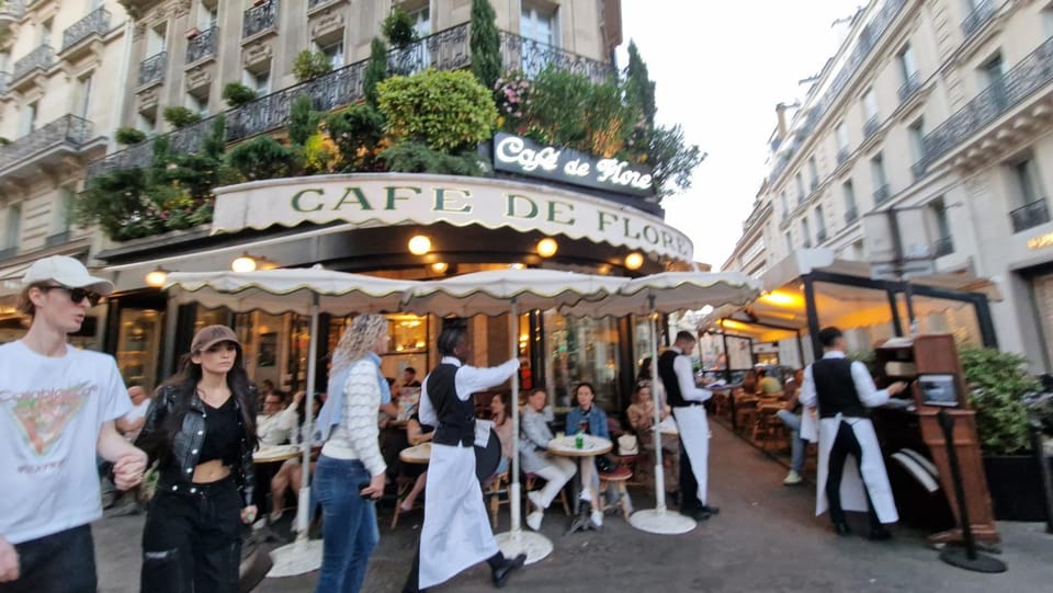 Gare Montoparnasse ,awesome, 76 m2 2 bedroom,,center of st Germain ,5 mins Eiffel tour and Louvre meusm ,2 mins latin dustrict and Cathedral of Notre of Paris Apartment in Paris