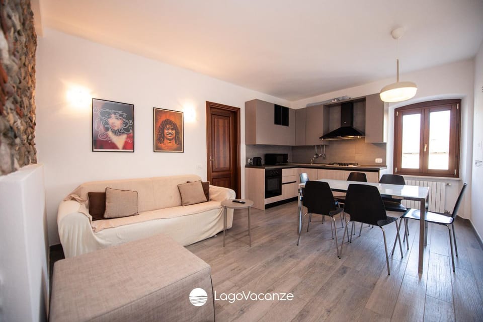 Secret Garda Apartment in Lake Garda