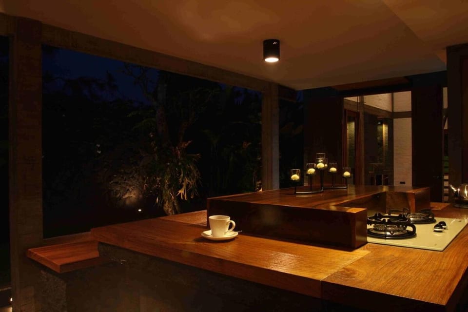 Modern Rustic n Unique Omega Villa - Lembang Villa in Parongpong