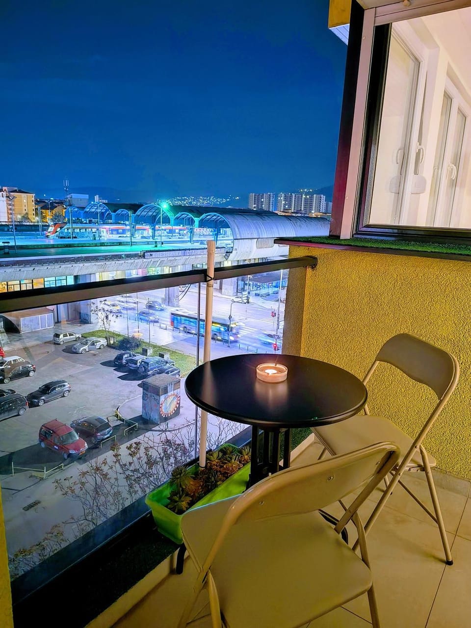 Night, View (from property/room), Balcony/Terrace