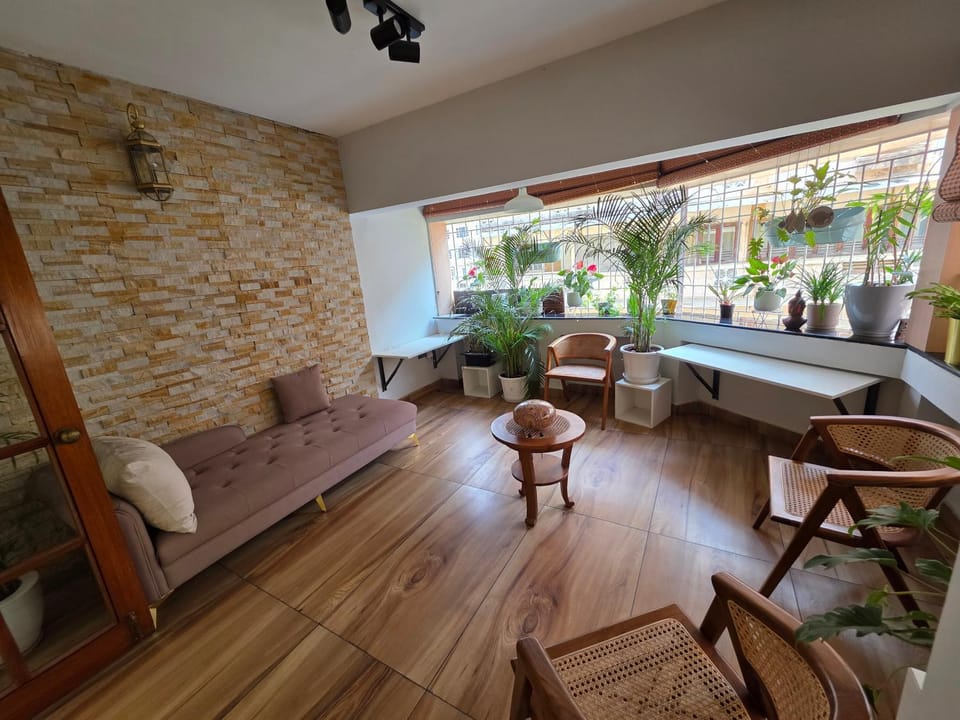 Property building, Balcony/Terrace