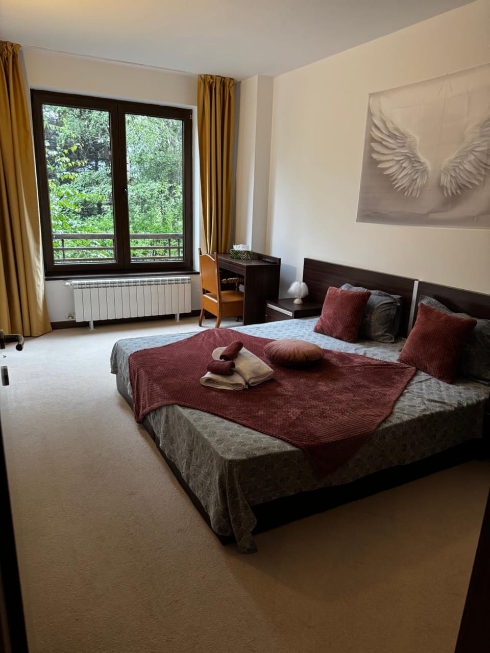 Bed, Bedroom