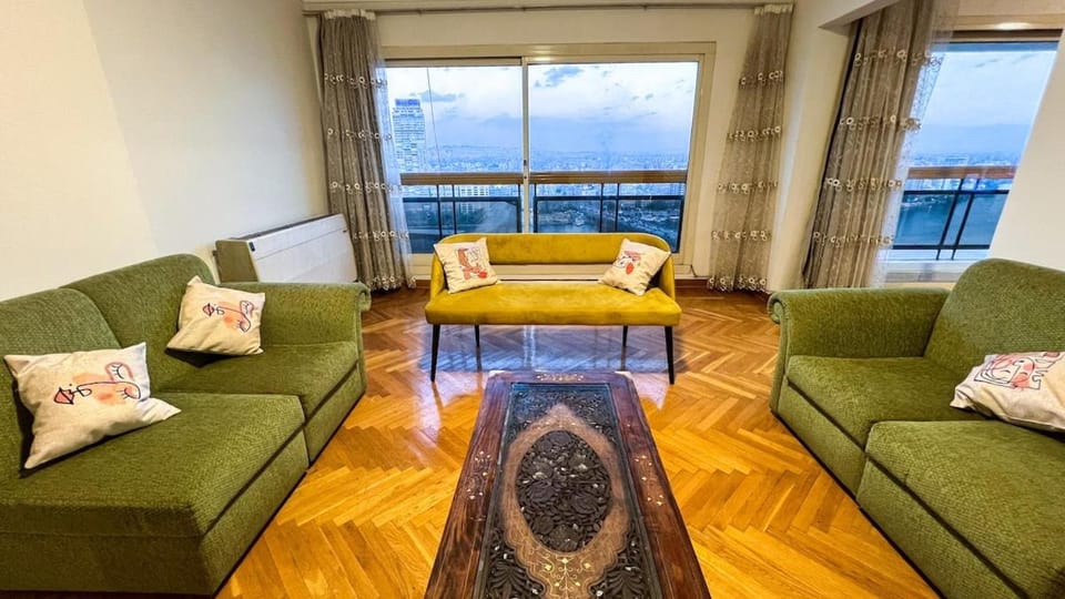 Amazing Nile & Pyramids View Apartment Apartment in Cairo
