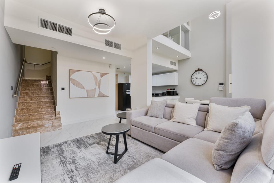 Living room, Dining area, kitchen, air conditioner