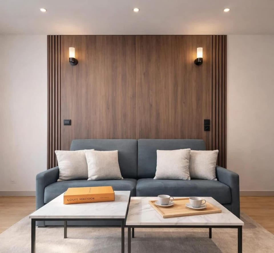 Living room, Seating area, towels