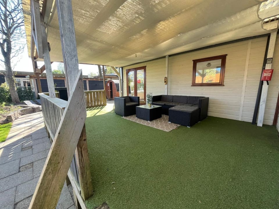 Garden, Balcony/Terrace, Living room
