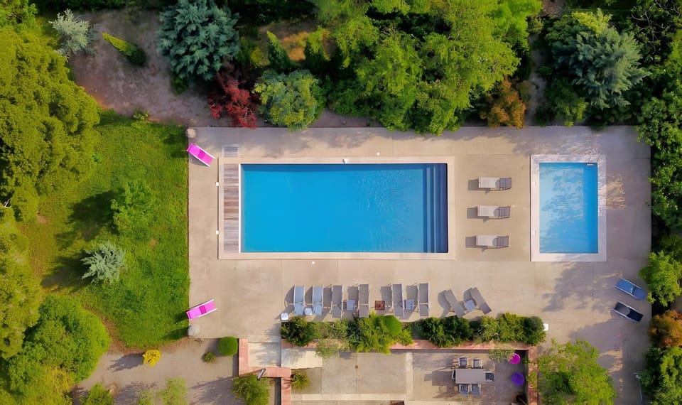 Property building, Swimming pool