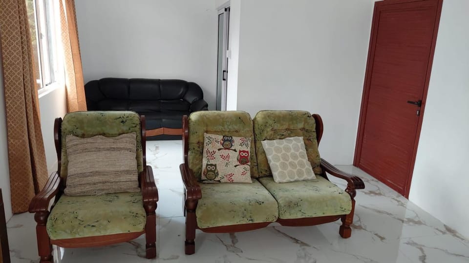 kooshal Seetul Flacq Flat Apartment in Flacq District, Mauritius