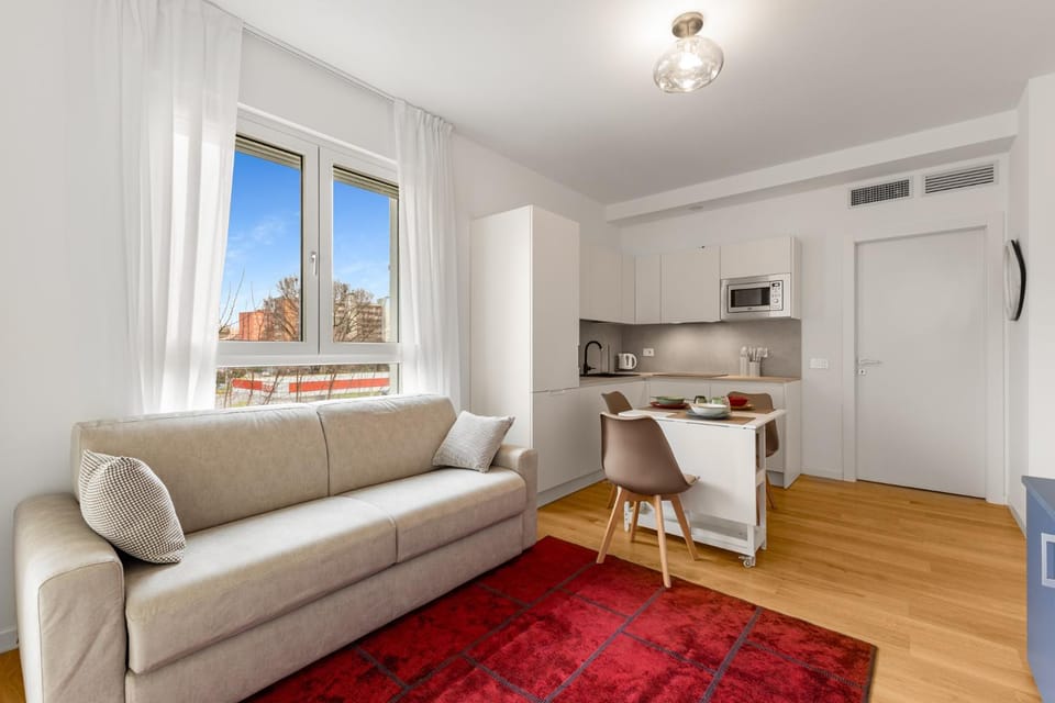 Kitchen or kitchenette, Living room, Seating area, Dining area, oven