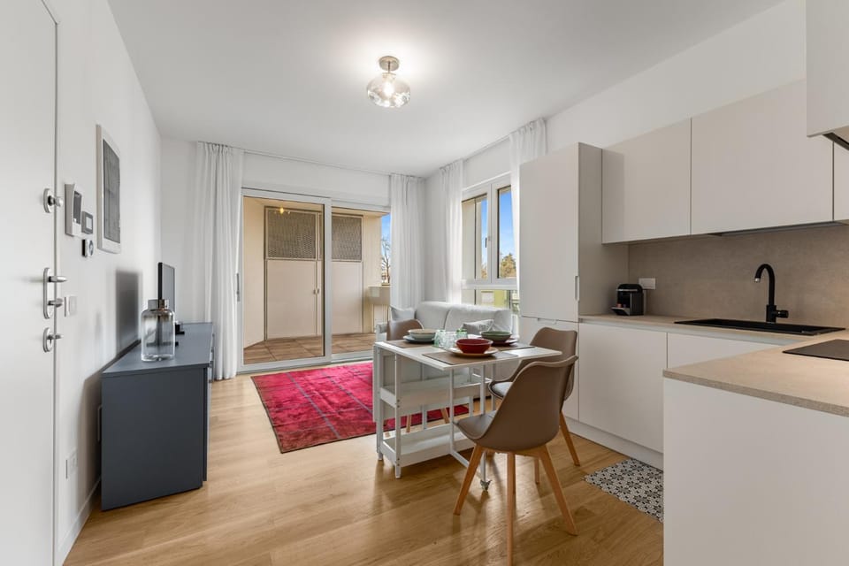Kitchen or kitchenette, Living room, Seating area, Dining area, stove