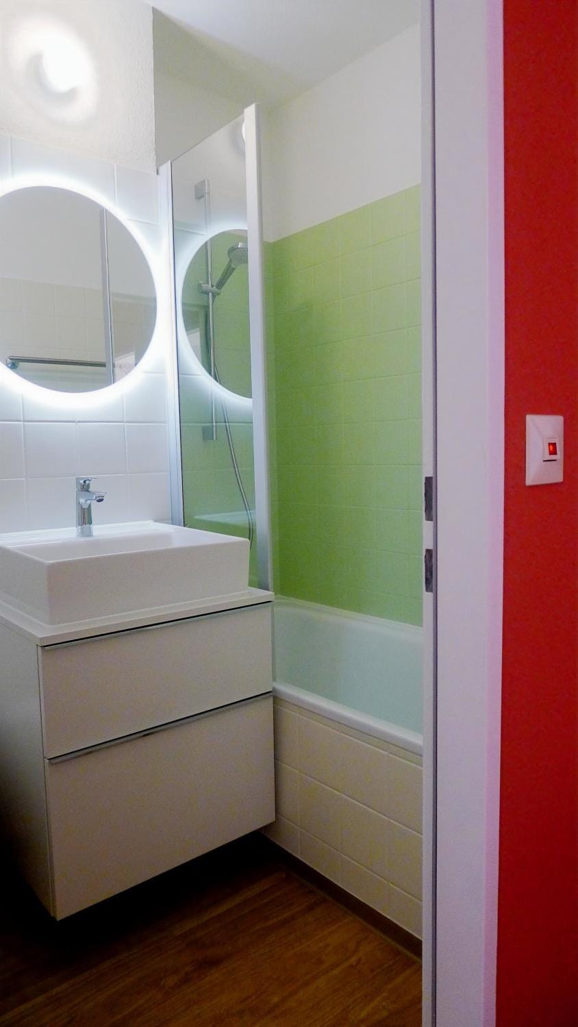 Bathroom, Photo of the whole room, Bath