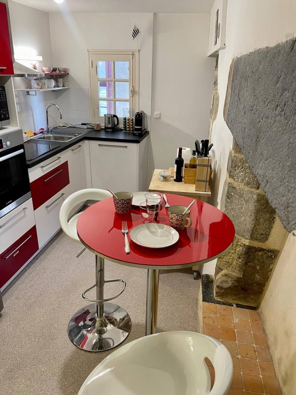 Kitchen or kitchenette