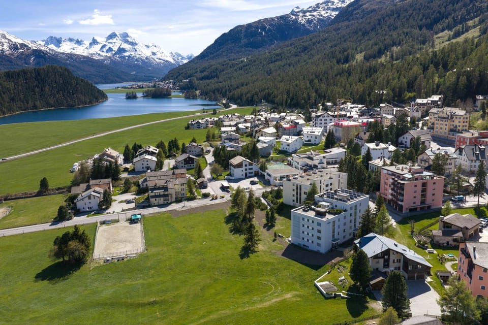 Alpenblick-Apartment mit Pool & Sauna Apartment in Saint Moritz