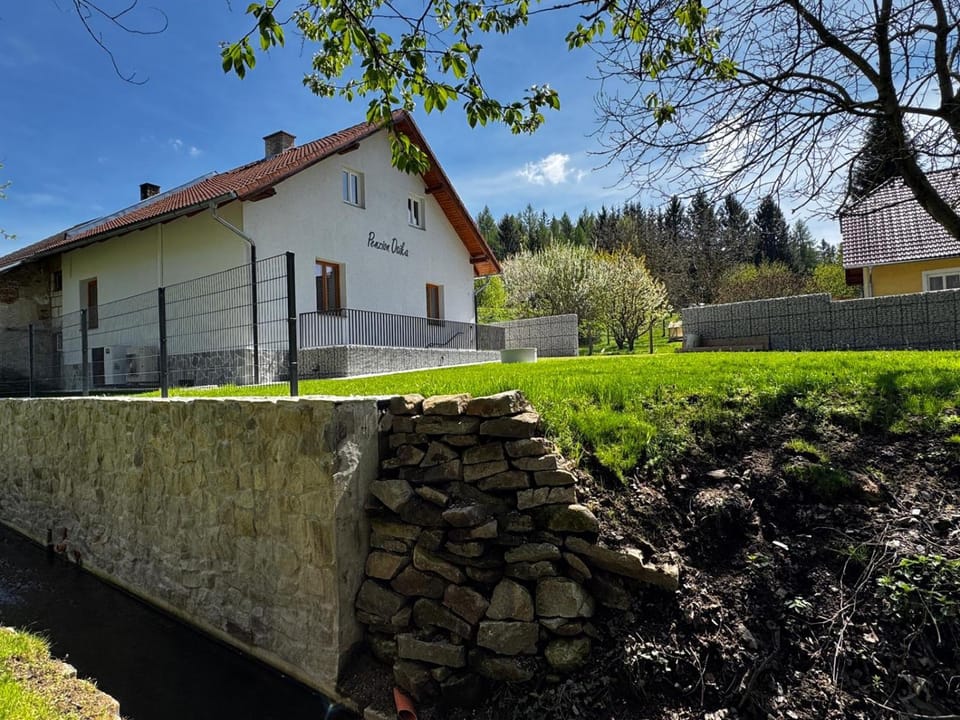 Penzion Osika Bed and Breakfast in South Bohemian Region