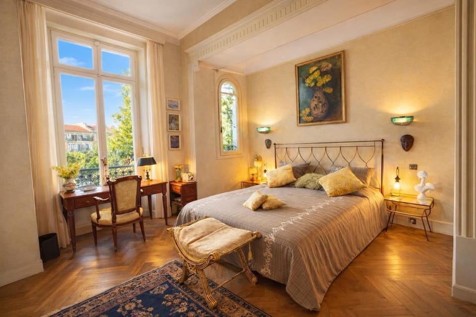 Exceptional Belle Époque Apartment in Central Nice 4 guests Apartment in Nice