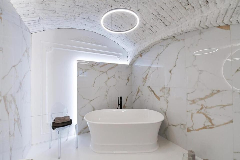 Vaulted Luxury Retreat Apartment in Prague