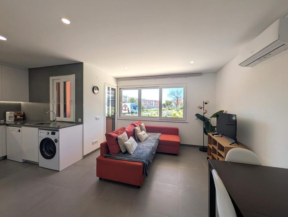 Kitchen or kitchenette, Living room