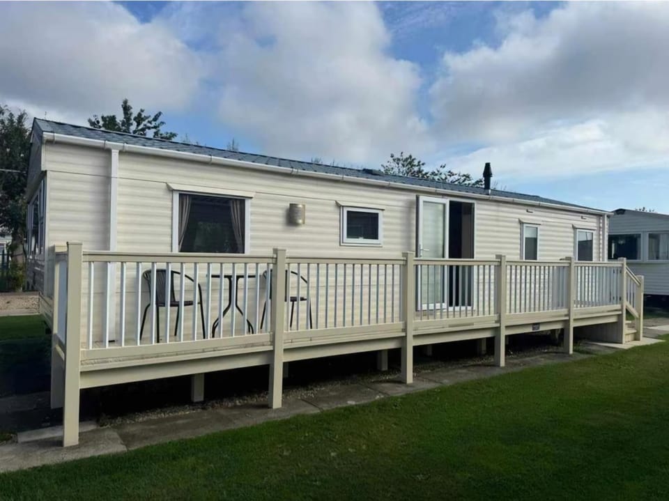 Golden Palm Resort SH216 Campground/ 
RV Resort in Chapel Saint Leonards