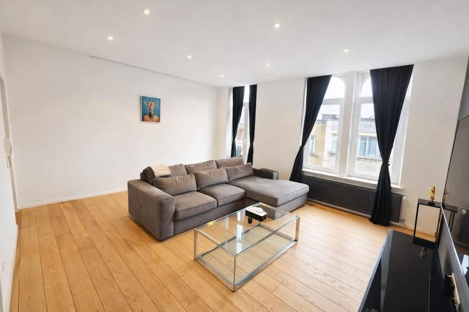 Luxury Triplex Stylish 2BR Apartment in Brussels Apartment in Brussels