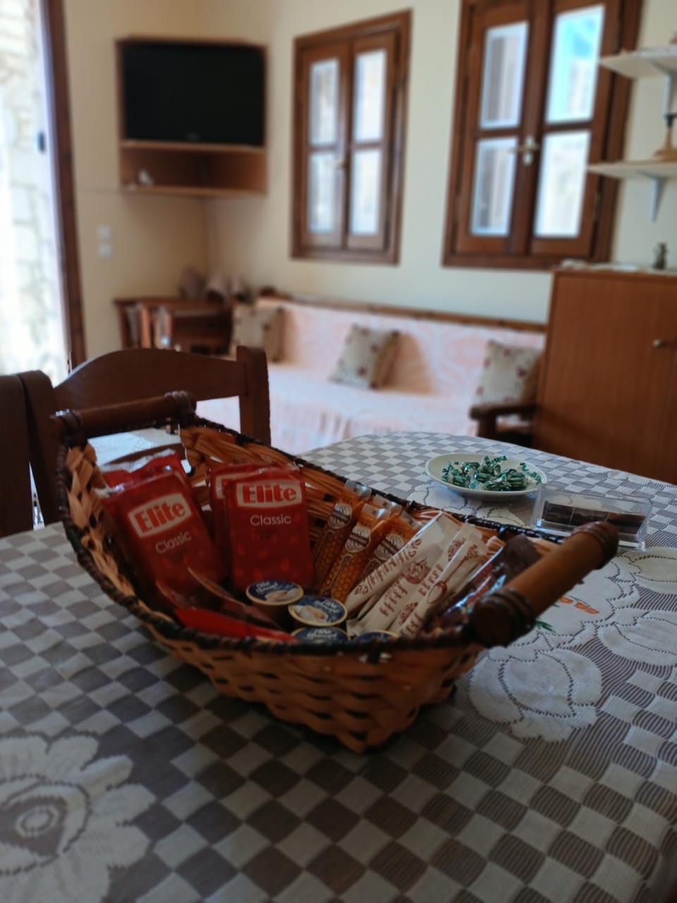 Avgonima Family's Rooms ll House in Decentralized Administration of the Aegean