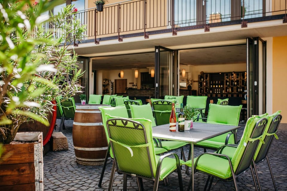Property building, Seating area