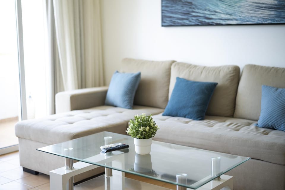 Sol de Quarteira modern apartment-by HDproperties Apartment in Quarteira