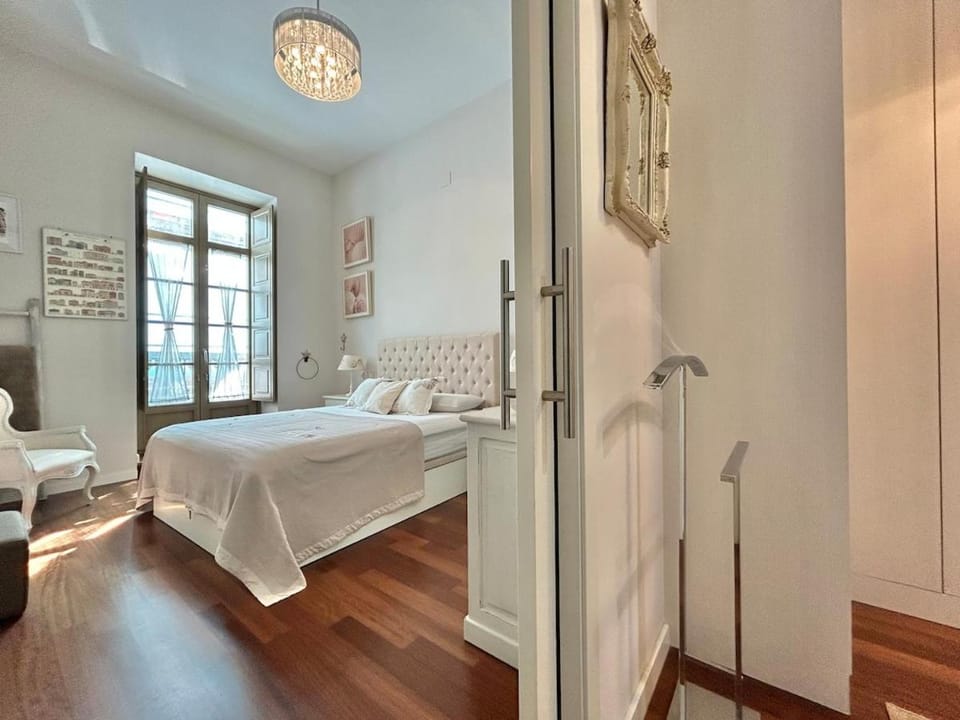 Sebastian Souviron 3 by Pineapple Homes Apartment in Malaga