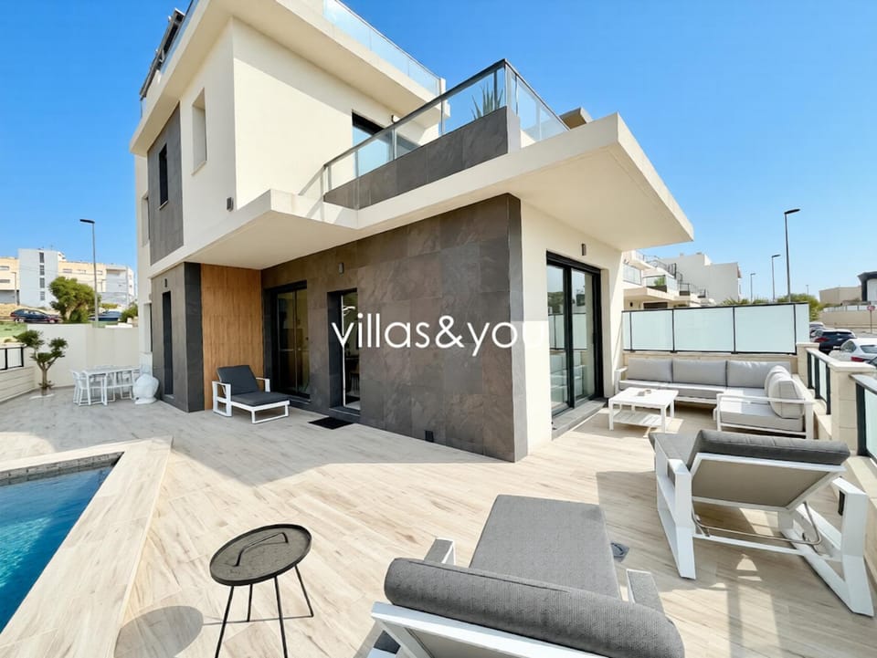 Villa Torre Golf Benijofar by Villas&You Villa in Vega Baja del Segura