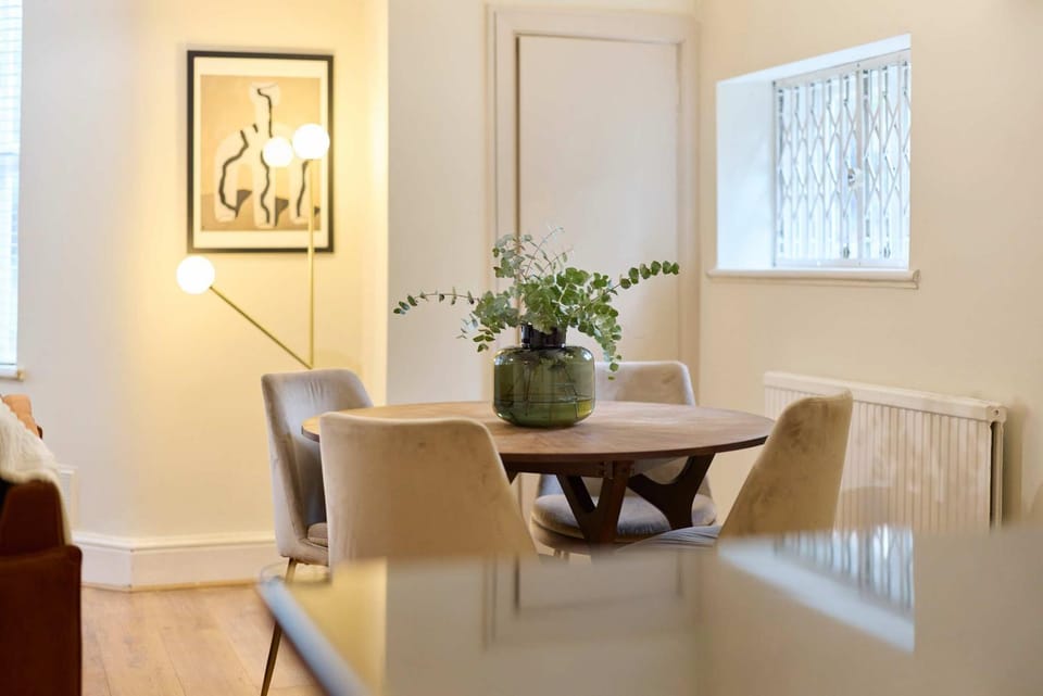 The Tufnell Threshold Apartment in London Borough of Islington