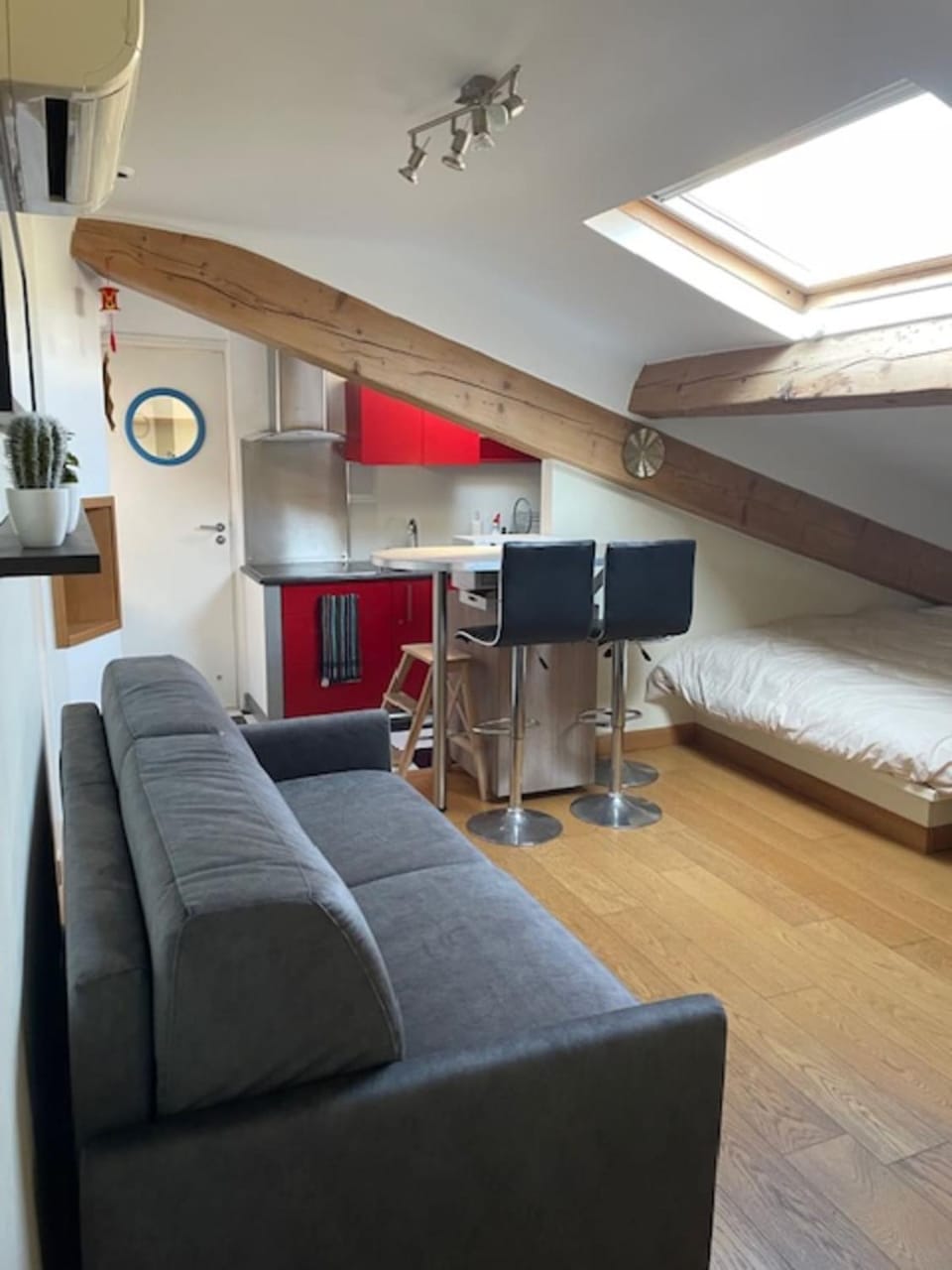 Atypical studio in the heart of Cannes Apartment in Cannes