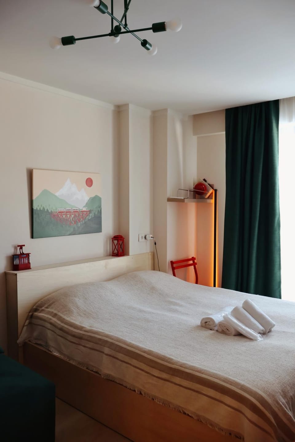 Bed, towels