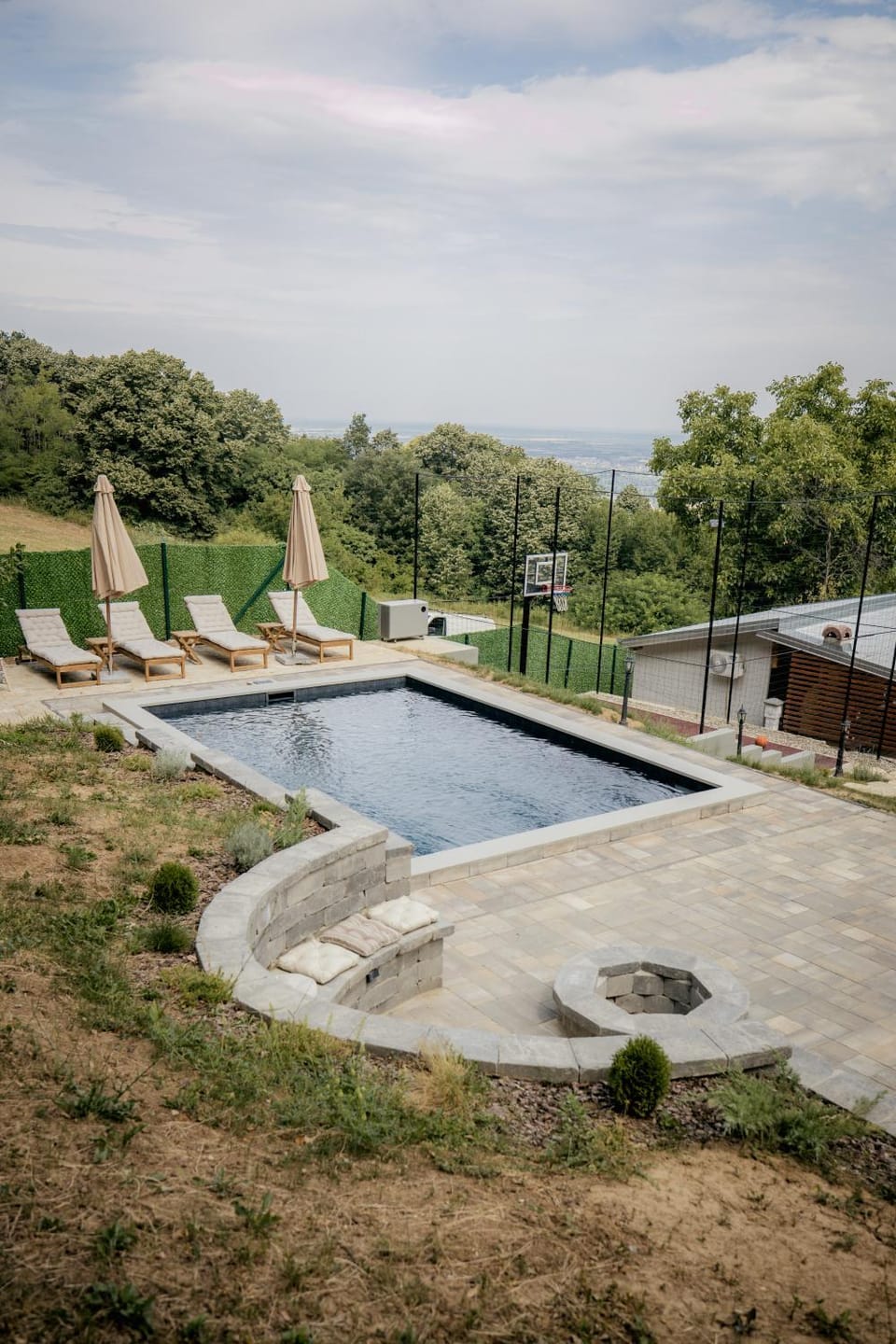 Swimming pool