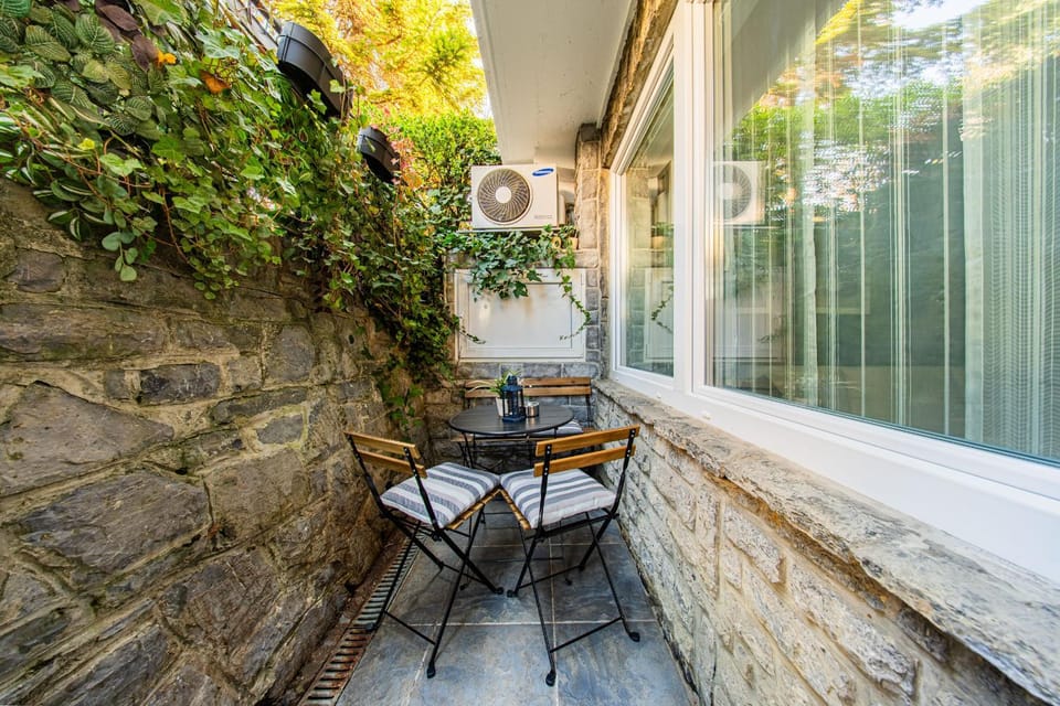 Property building, Patio, Seating area