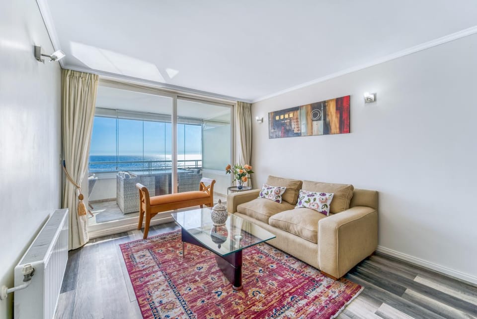 Pacific Terrace 4 Guests & Parking Apartment in Vina del Mar