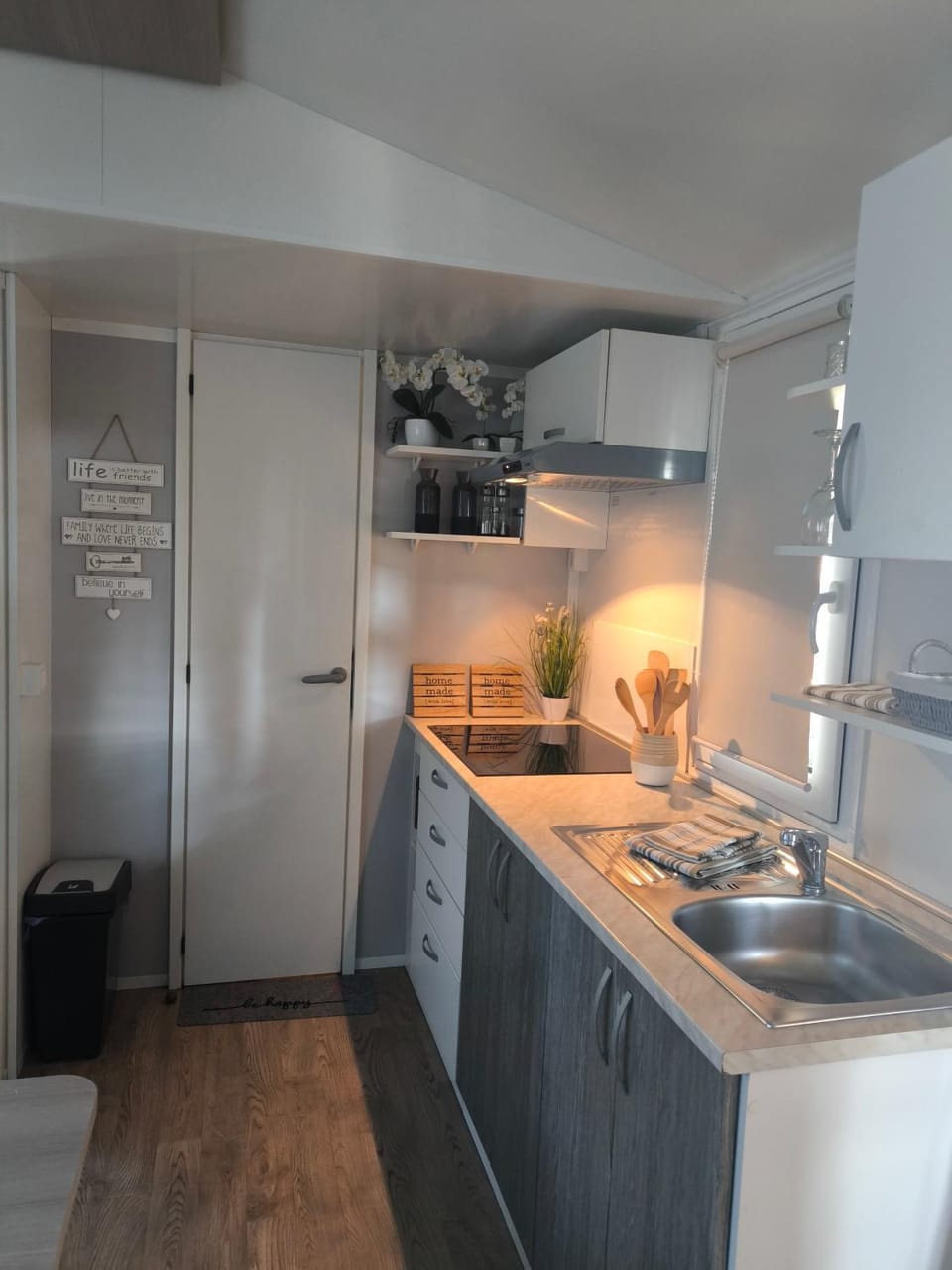 Mobile home Borna, Biograd na Moru Campground/ 
RV Resort in Biograd na Moru