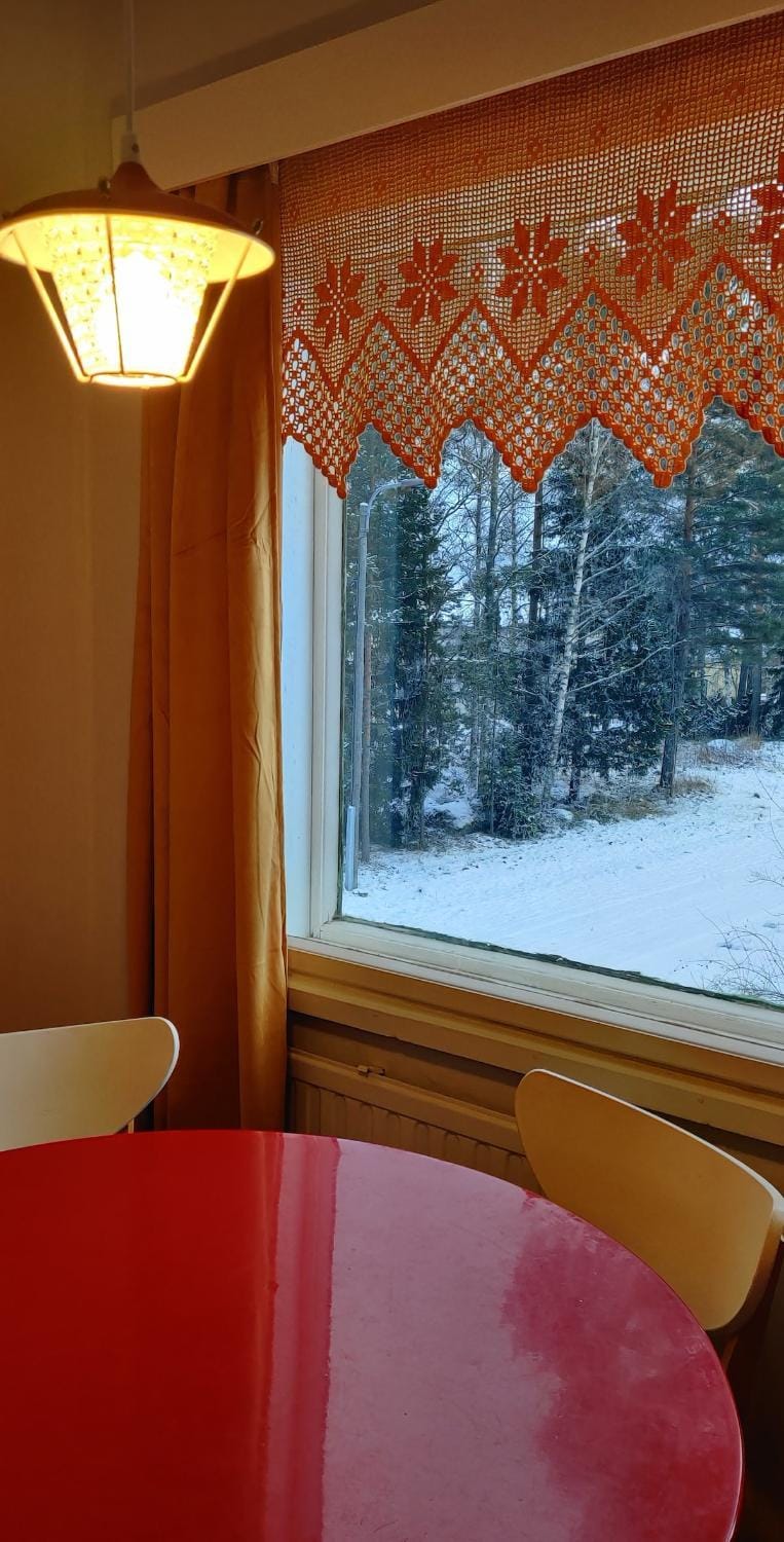 Dining area, Quiet street view