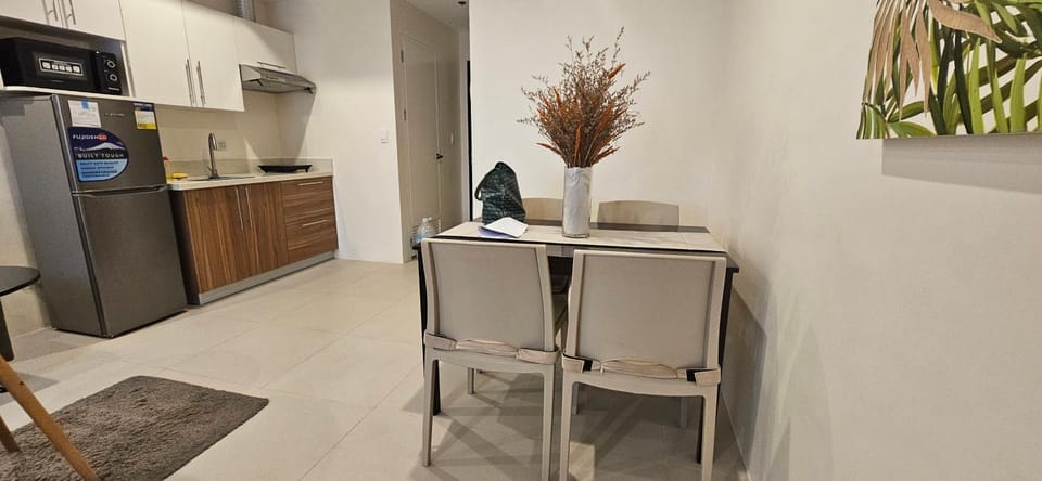 Matina enclaves condo studio type 6thfloor Apartment in Davao City