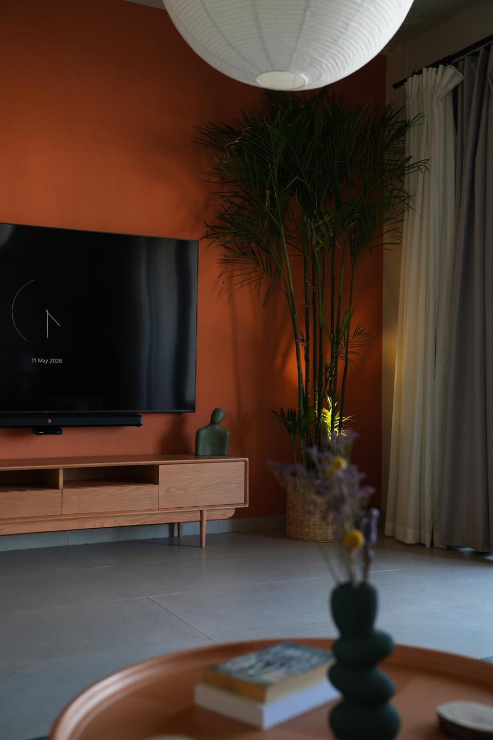TV and multimedia, Living room, Evening entertainment