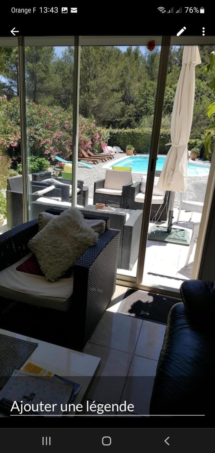 Villa F4 avec piscine privée, climatisation proche de la ciotat Villa in Gémenos
