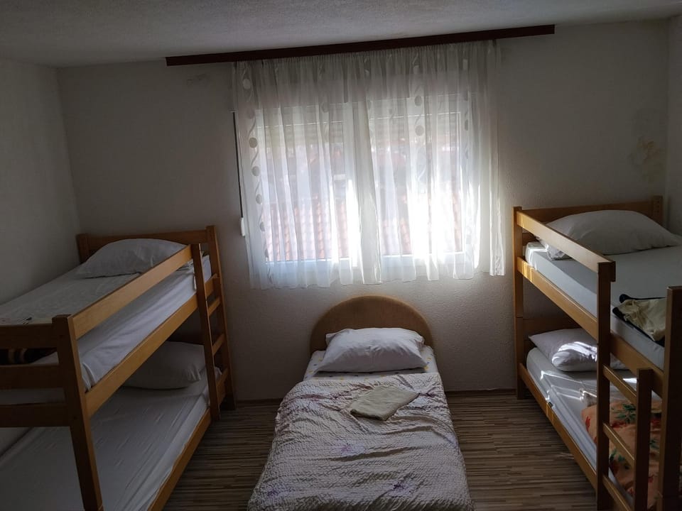 Guest House LEA Bed and Breakfast in Mostar
