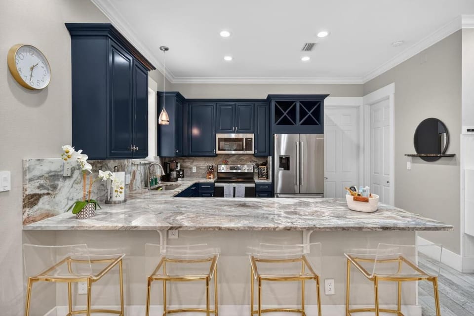 30A Oasis! Walk to beachpoolRosemary&Alys Beach House in Rosemary Beach