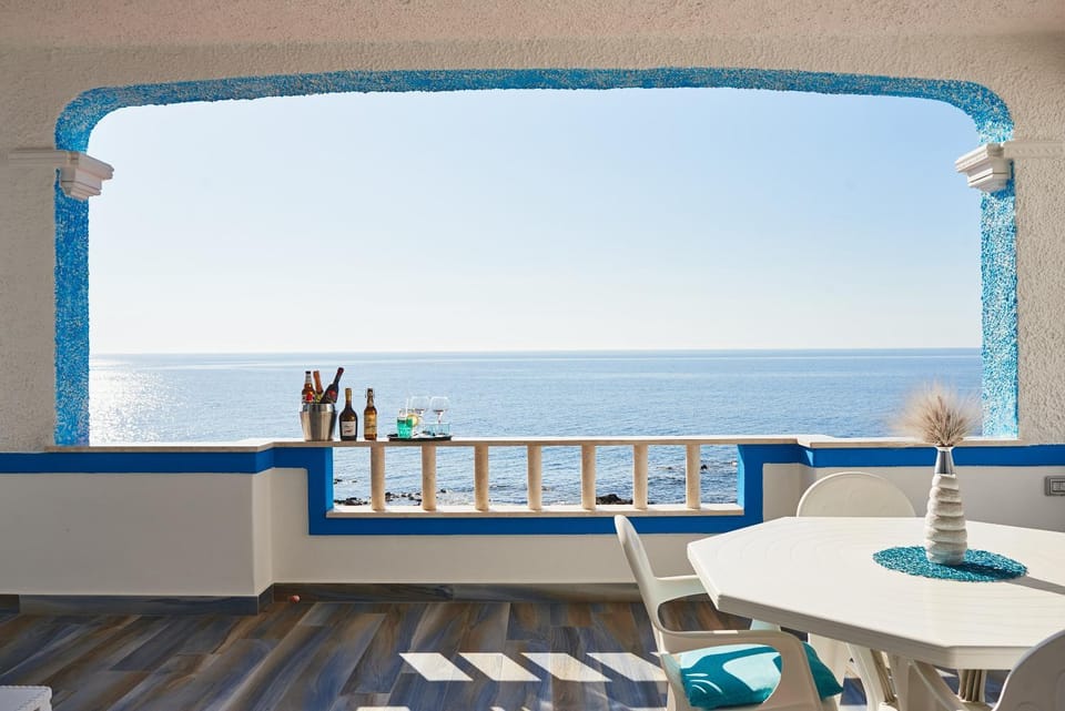 View (from property/room), Balcony/Terrace