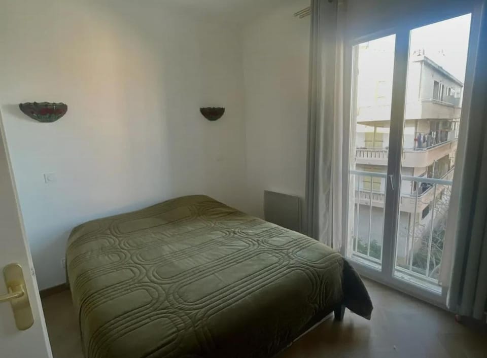 Lesplanade Apartment in Marseille