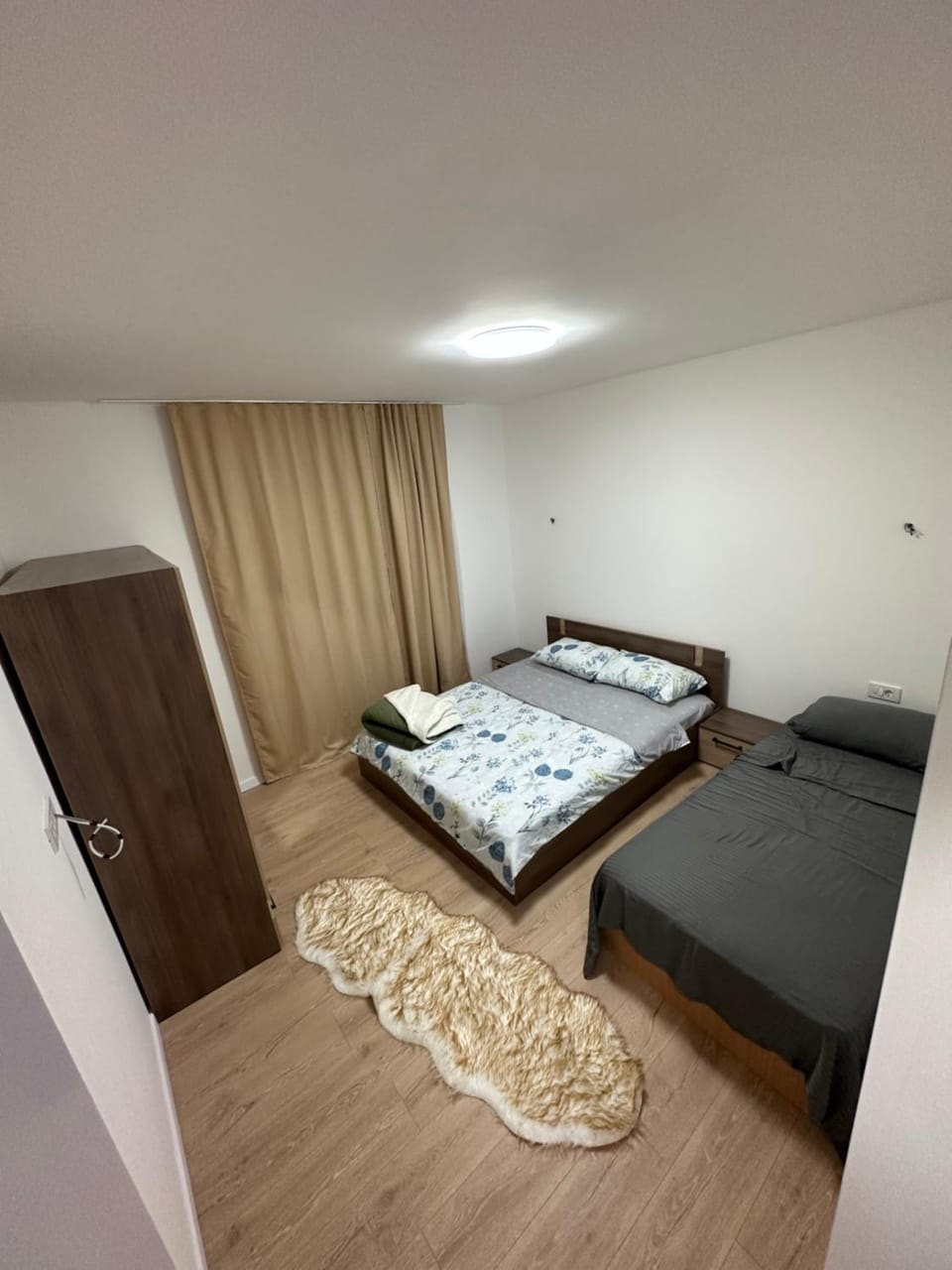Bed, View (from property/room), Bedroom, City view, wardrobe